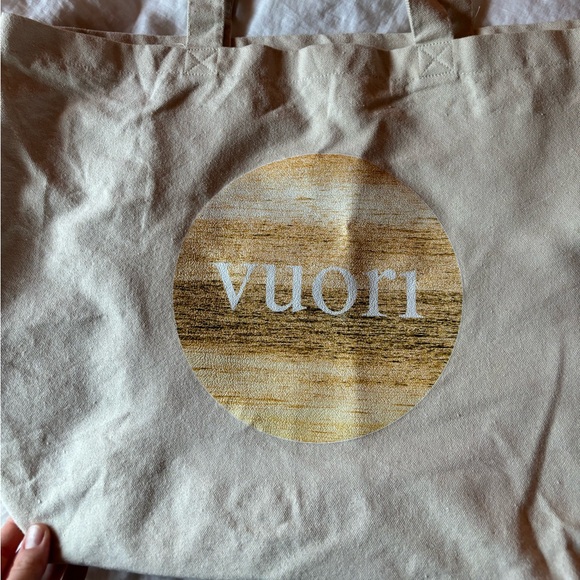 Vuori Cotton Logo Tote Bag - Picture 2 of 5